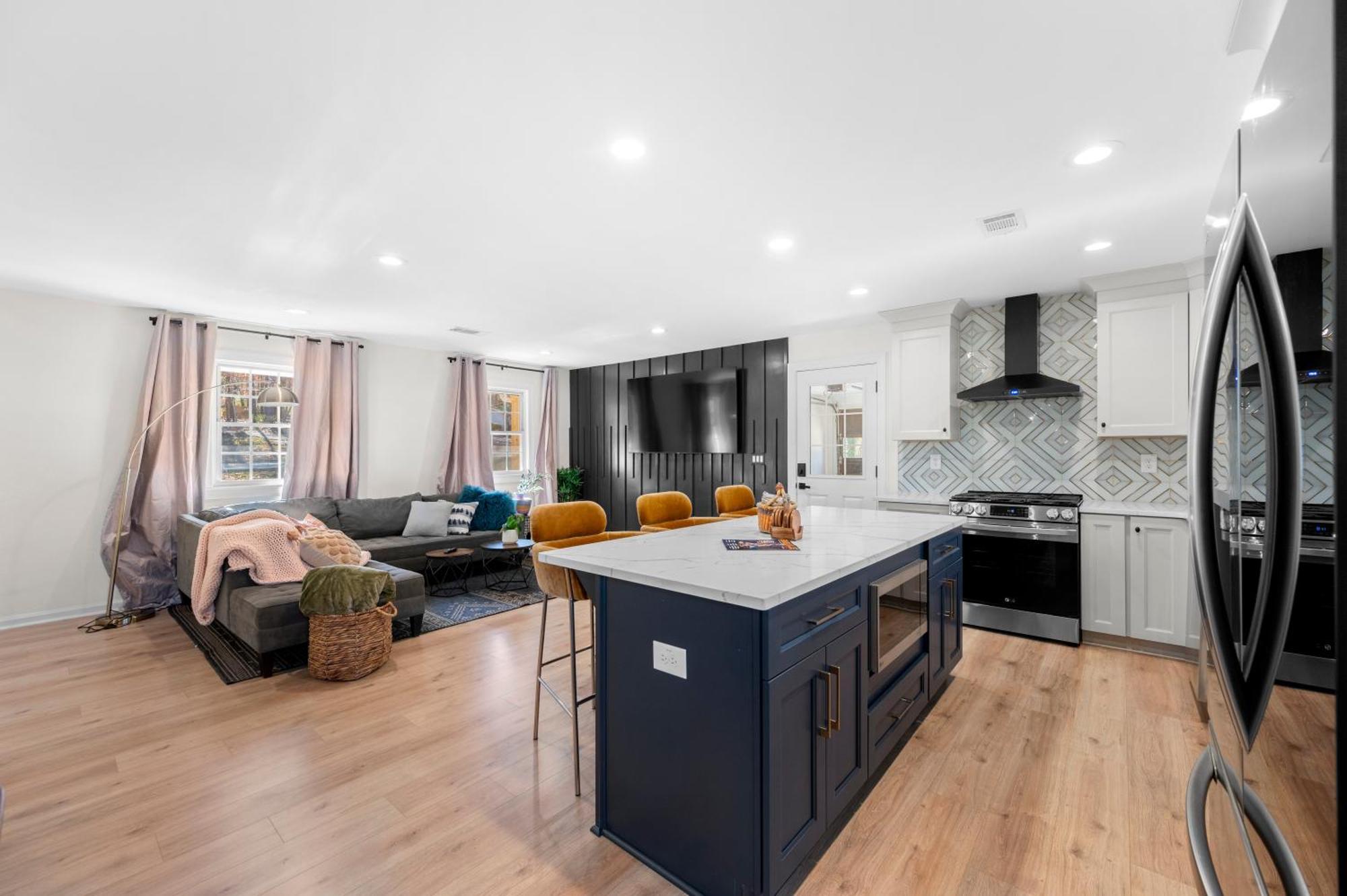 Outdoor Projector, Arcade, Fire Pit, 2 Car Garage, 2 Living Rooms Снеллвилл Экстерьер фото